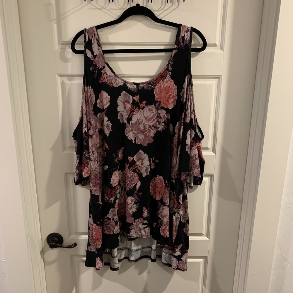 Torrid Cold Shoulder Floral Top, 4